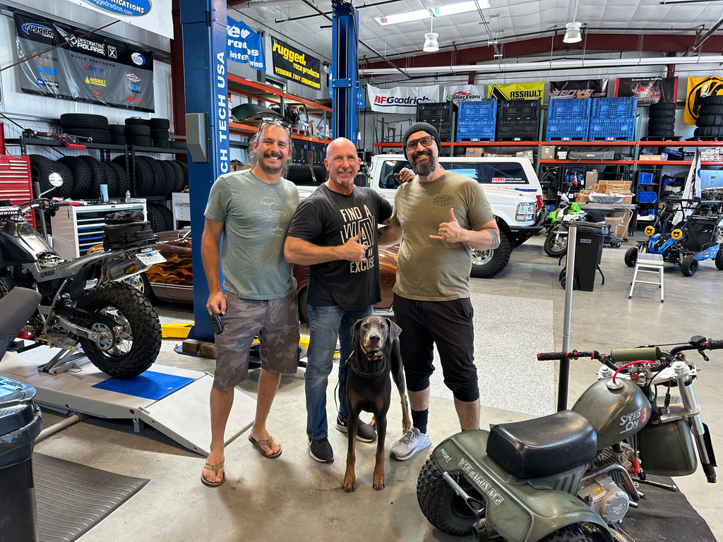 RUGGED RADIOS X FAST FRIENDS Socks