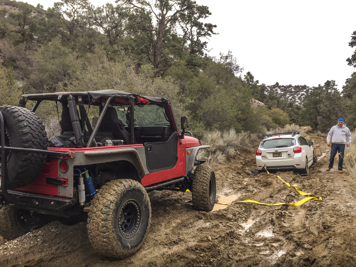 subaru-stuck-2.png__PID:6d248c76-f197-4b91-934c-89c5f4f4f52f